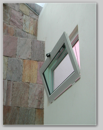 Ventana Abatible